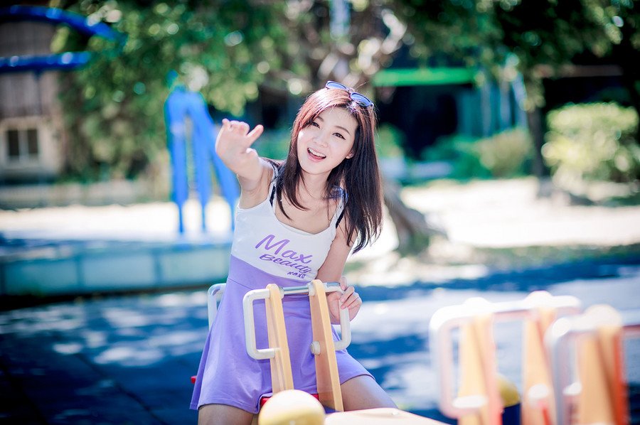假话如同台词，常常是背熟了再说；真话如同咳嗽，多数是在压抑不住的时候喷涌而出。